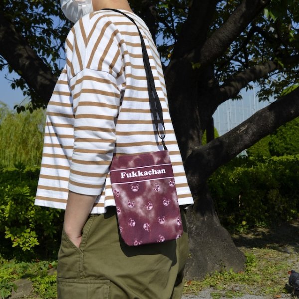 画像7: ふっかちゃんスマホポーチ／冬のふっかちゃん